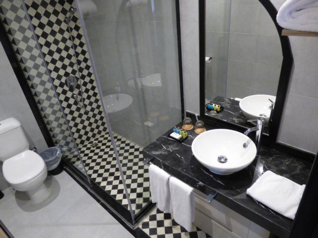 The Boutique Hotel Hurghada Marina bathroom shower